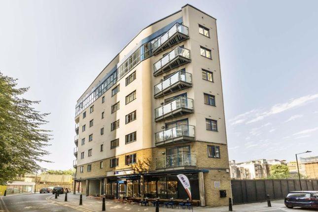Red Naxela Canary Wharf Apartments London Exterior foto